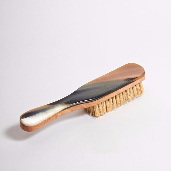 English Horn Travel Clothes Brush
